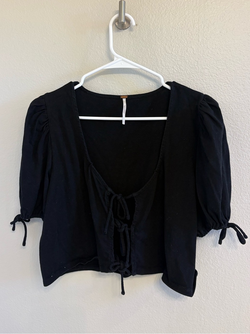 Free People Women's Black Tie-Front Puff Sleeve Top - Picture 3 of 5